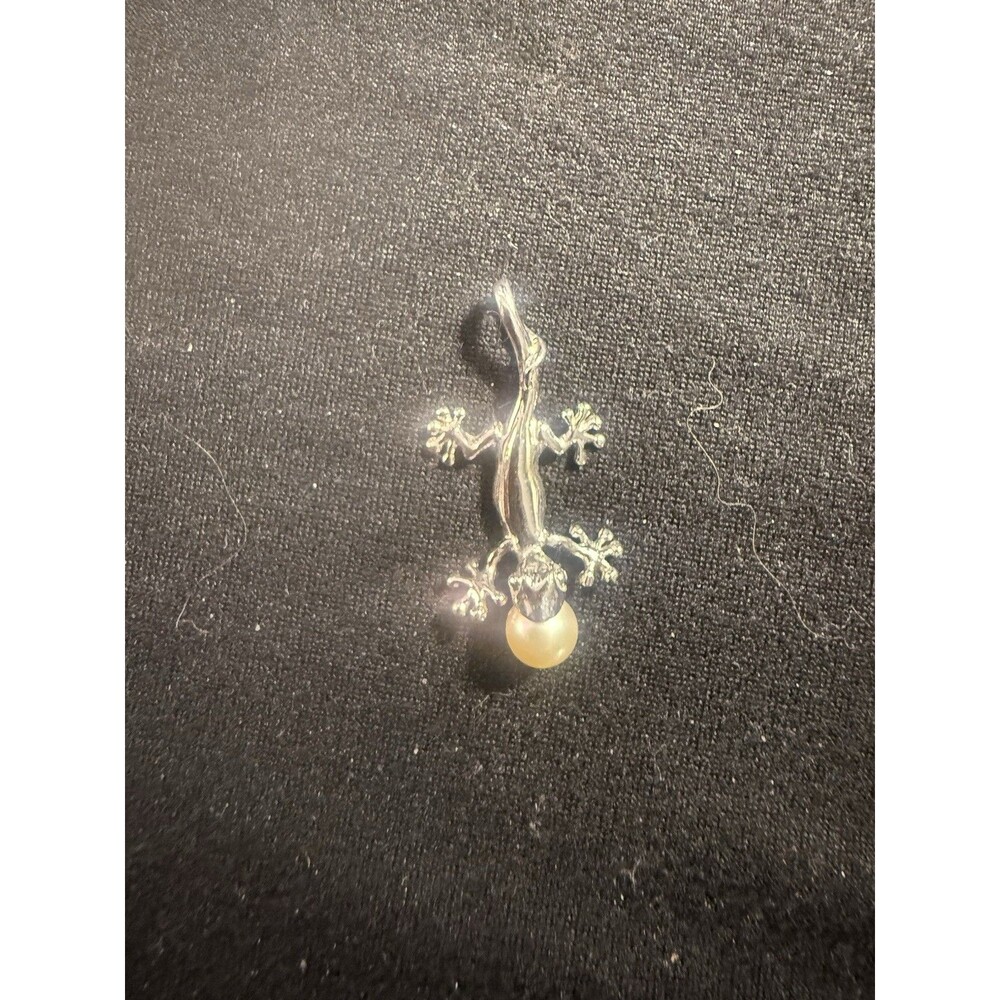 Maui Divers Hawaiian Jewelry Sterling 925 Honu Gecko Pearl Pendant